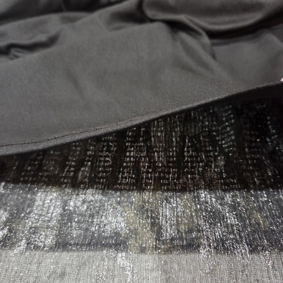 TAYLOR Elegant Floral Halter Dress NEW. - Picture 13 of 13